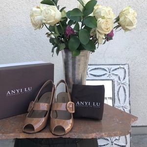 Retro Peep-toe Mary-Jane Warm Nude Italian Heels